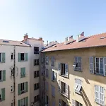 Open Sky Terrace Downtown Studio